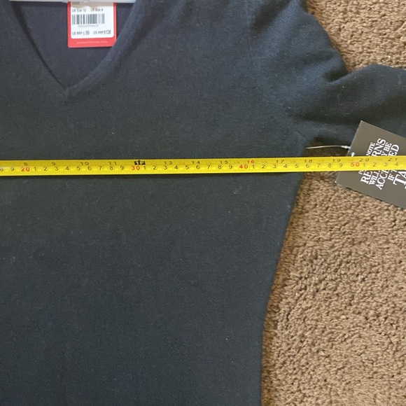 PURE long sleeve 100% cashmere sweater - Picture 2 of 5